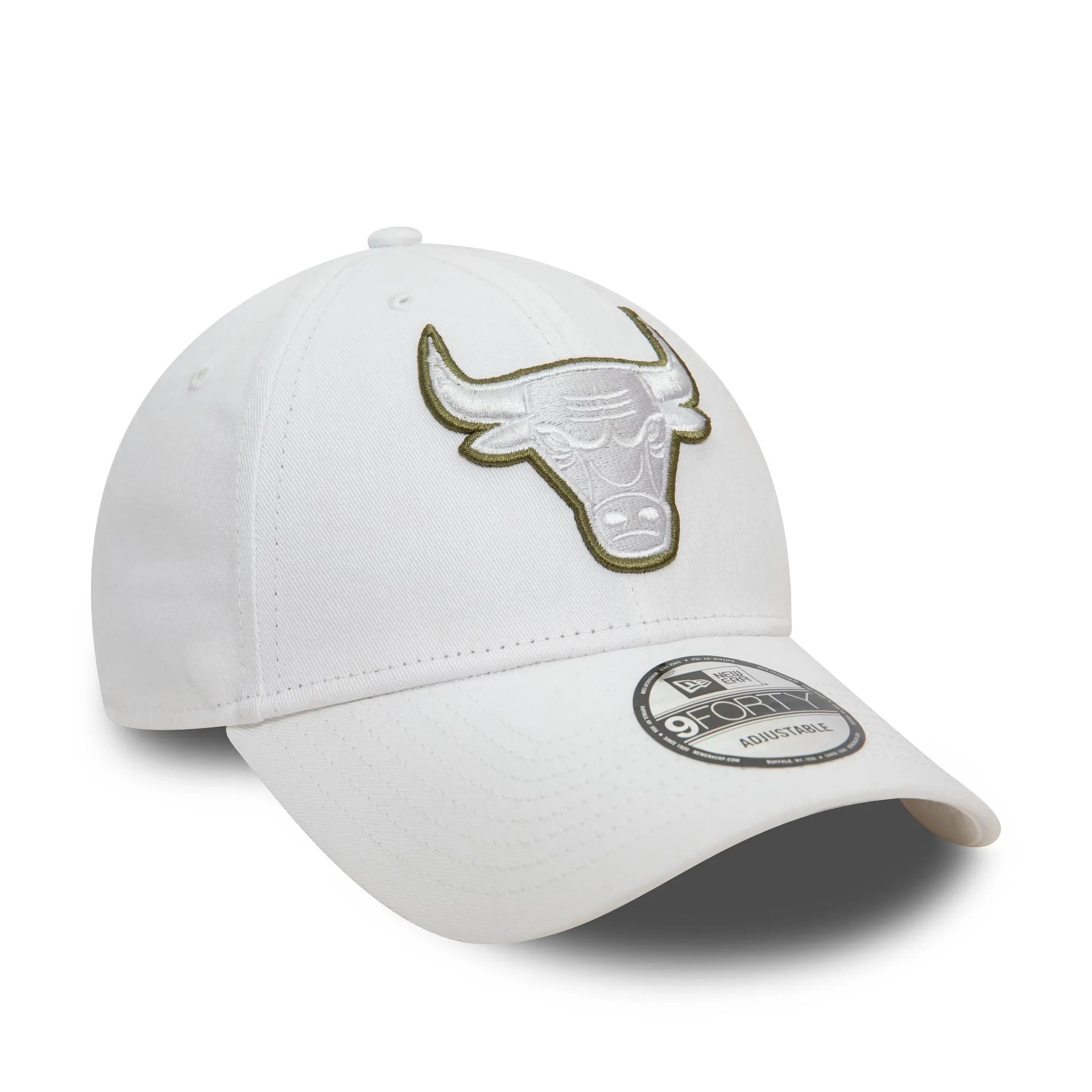 Chicago Bulls Team Outline White 9FORTY Adjustable Cap