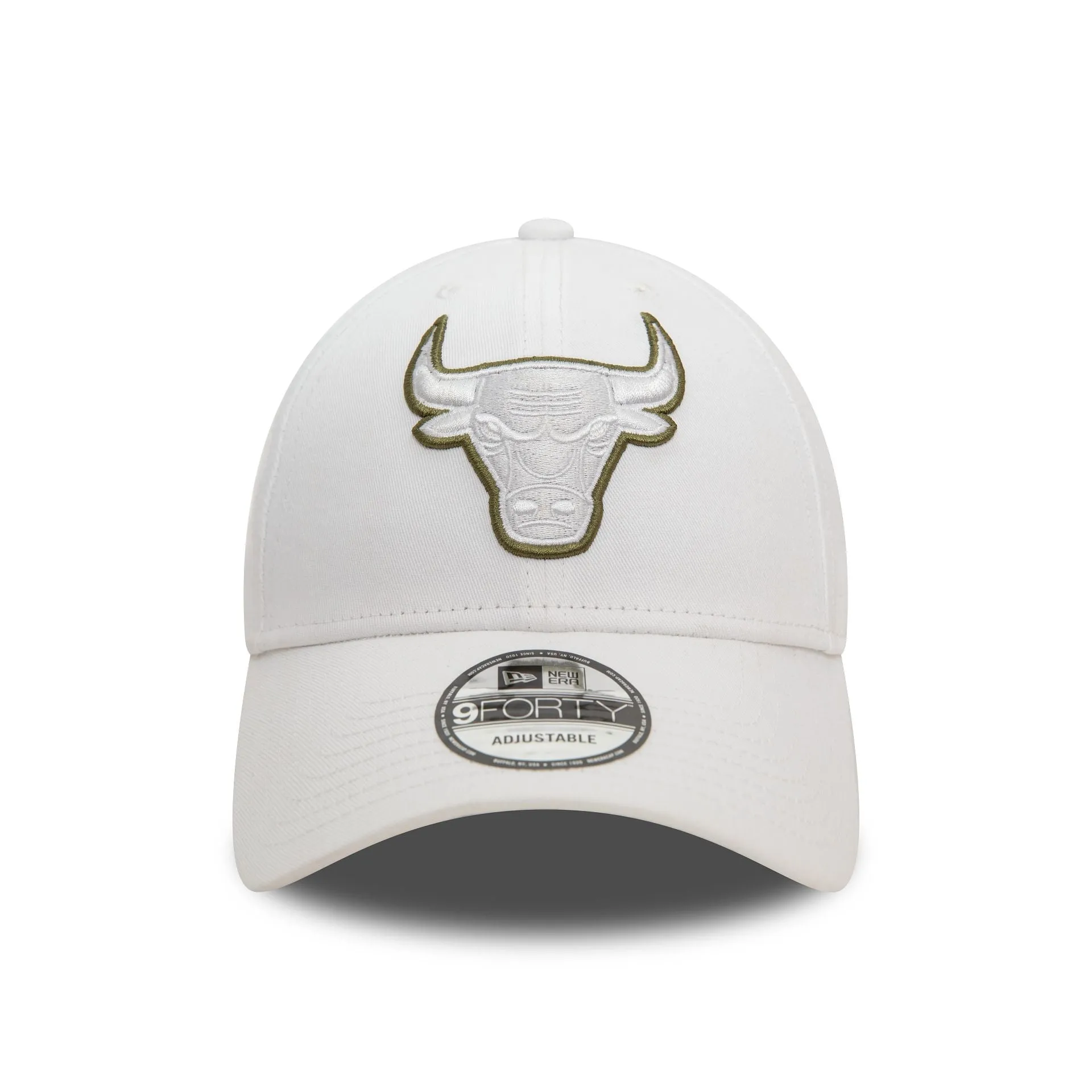 Chicago Bulls Team Outline White 9FORTY Adjustable Cap