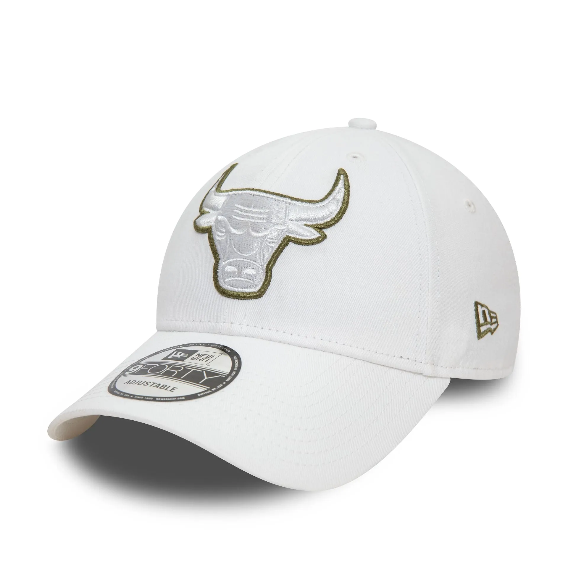 Chicago Bulls Team Outline White 9FORTY Adjustable Cap